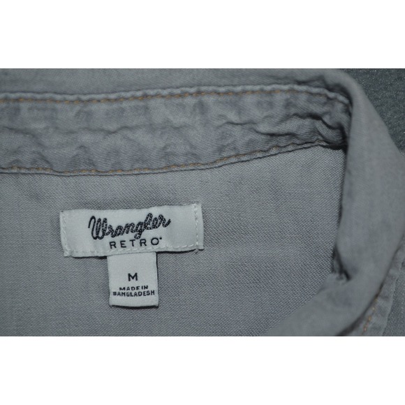 Wrangler Shirt Womens Size M Gray Denim Pearl Snap Western Retro Long Sleeve - Picture 4 of 9
